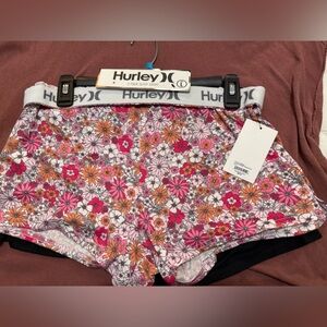 Hurley 2-pack sleep shorts - vibrant floral pattern & Black branded waistband.